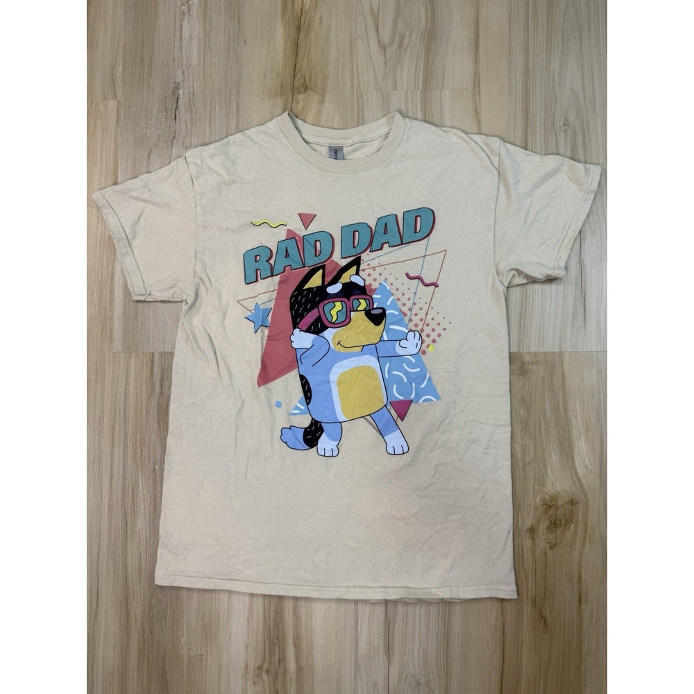 Bluey Mens T-shirt M Heart Love Cartoon Rad like Dog Dad Father Bandit Dance